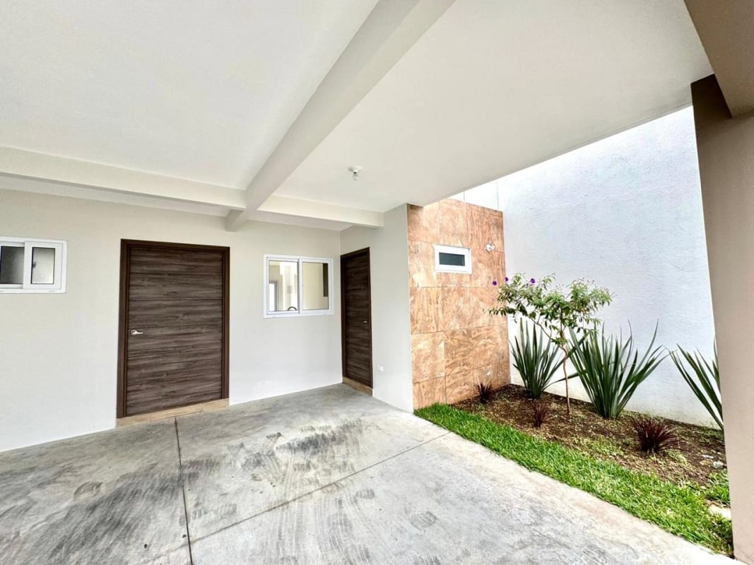 Casa en venta para estrenar en Bosques de Santa Elena — Casa en Venta en Carretera a El Salvador, Guatemala, Ciudad — foto 11 de 17