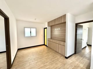 Casa en venta para estrenar en Bosques de Santa Elena — Casa en Venta en Carretera a El Salvador, Guatemala, Ciudad — miniatura 5 de 17