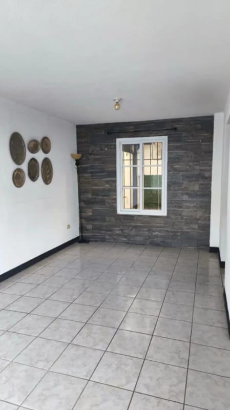 Casa en Zona 18 — Casa en Venta en Zona 18, Guatemala, Ciudad — foto 1 de 7
