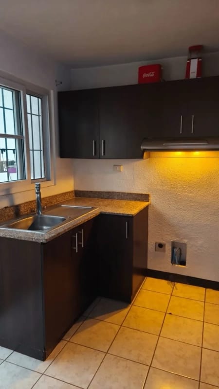 Casa en Zona 18 — Casa en Venta en Zona 18, Guatemala, Ciudad — foto 7 de 7