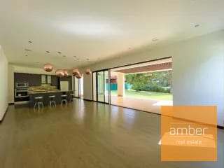 Casa en Laguna del Bosque — Casa en Venta en Carretera a El Salvador, Guatemala, Ciudad — miniatura 11 de 13