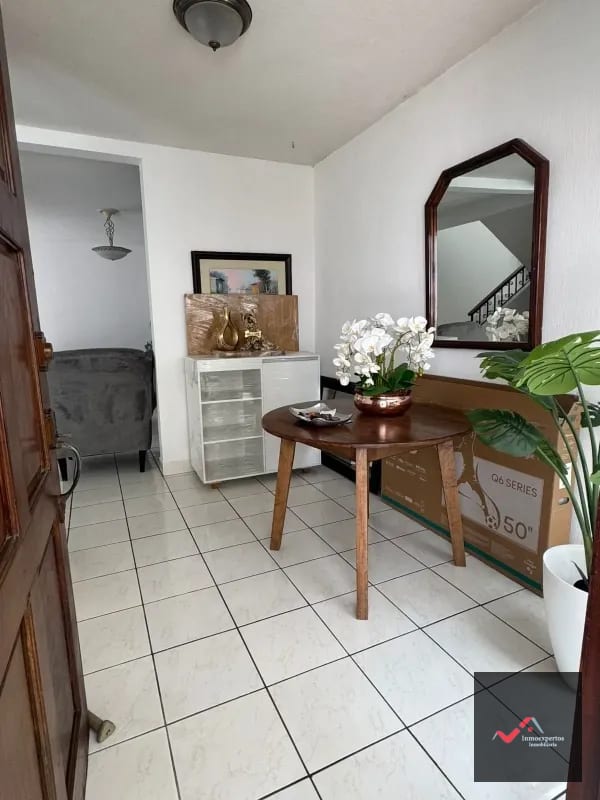 Casa en Venta San Cristobal Zona 8 de Mixco — Casa en Venta en Zona 8 Mixco, Guatemala, Ciudad — foto 9 de 13