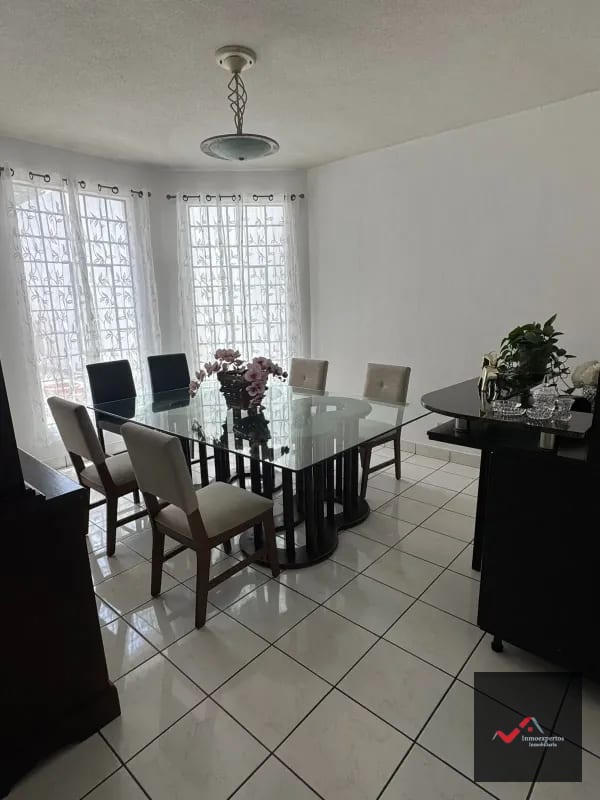 Casa en Venta San Cristobal Zona 8 de Mixco — Casa en Venta en Zona 8 Mixco, Guatemala, Ciudad — foto 2 de 13