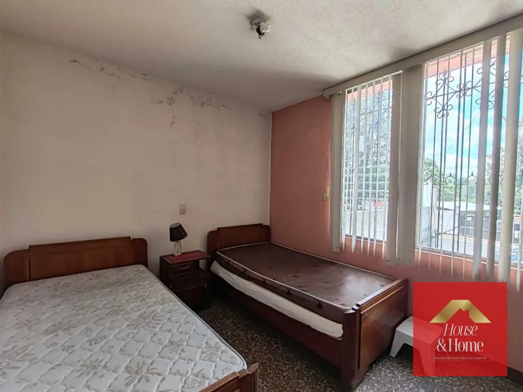 Casa en venta zona 15 de 4 habitaciones para remodelar — Casa en Venta en Zona 15, Guatemala, Ciudad — foto 10 de 11