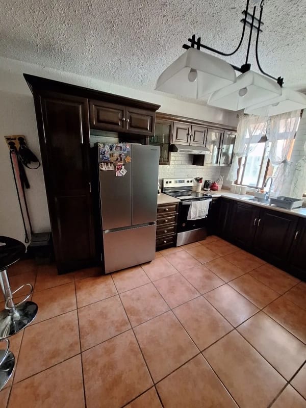 š” Ā”Tu nuevo hogar te espera en Los Faroles, San Lucas! šæ ā Casa en Venta en San Lucas SacatepĆ©quez, SacatepĆ©quez ā foto 3 de 12