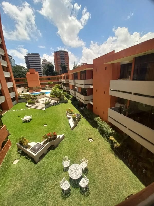 🏠 ¡Tu nuevo hogar en Zona 10! Apartamento en VENTA – Edificio Villa Real — Apartamento en Venta en Villareal, Zona 10, Guatemala, Ciudad — foto 15 de 16