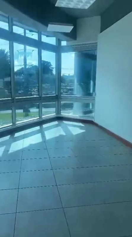 🏢 Oficina en renta – ¡Espacio amplio y cómodo, por Decocity! 💼 — Oficina en Alquiler en Carretera a El Salvador, Guatemala, Ciudad — foto 1 de 9