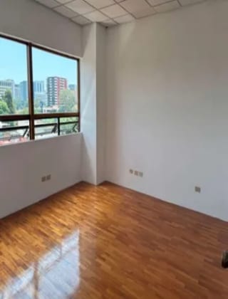 📍Oficina amplia en renta – Zona 13, Avenida Hincapié — Oficina en Alquiler en Zona 13, Guatemala, Ciudad — miniatura 2 de 6