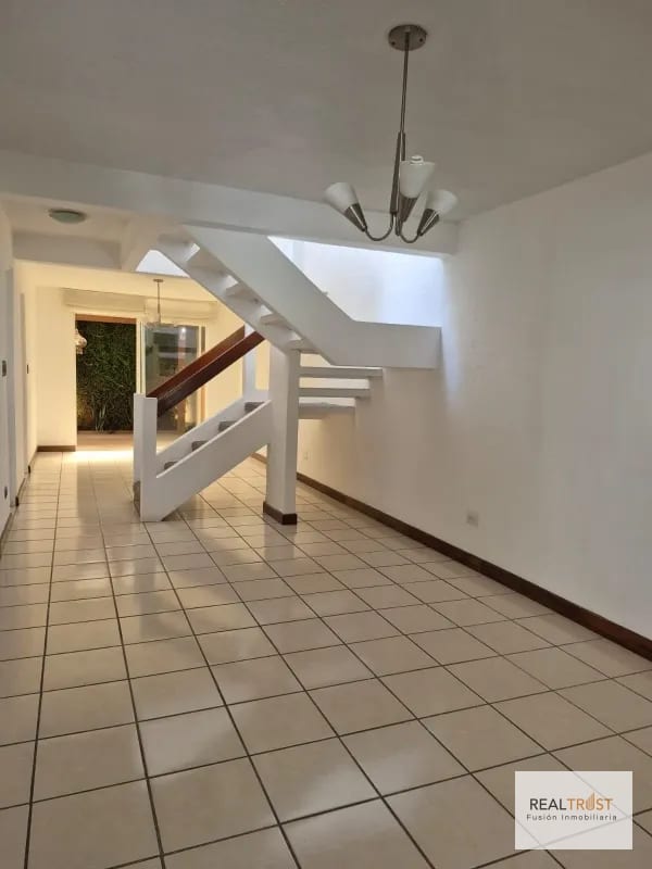 Vendo Casa en Providencia Entrada a San José Pinula KM. 18.5 Carretera al Salvador — Casa en Venta en San José Pinula, Guatemala, Ciudad — foto 15 de 15