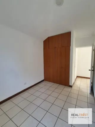 Vendo Casa en Providencia Entrada a San José Pinula KM. 18.5 Carretera al Salvador — Casa en Venta en San José Pinula, Guatemala, Ciudad — miniatura 7 de 15