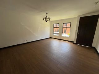 Casa en venta Colinas de Arrazola km 17.5 entrada a Olmeca — Casa en Venta en Carretera a El Salvador, Guatemala, Ciudad — miniatura 14 de 17