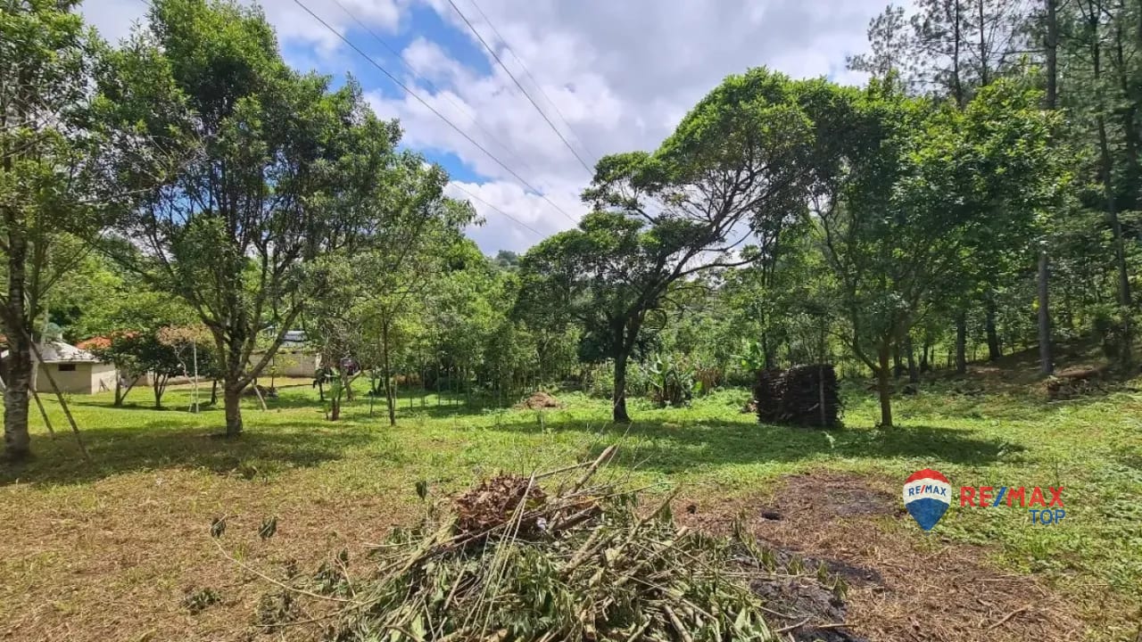 Terreno Comercial de 1 Manzana Entrada de Cobán, Alta Verapaz — Terreno en Venta en Cobán, Alta Verapaz — foto 2 de 4