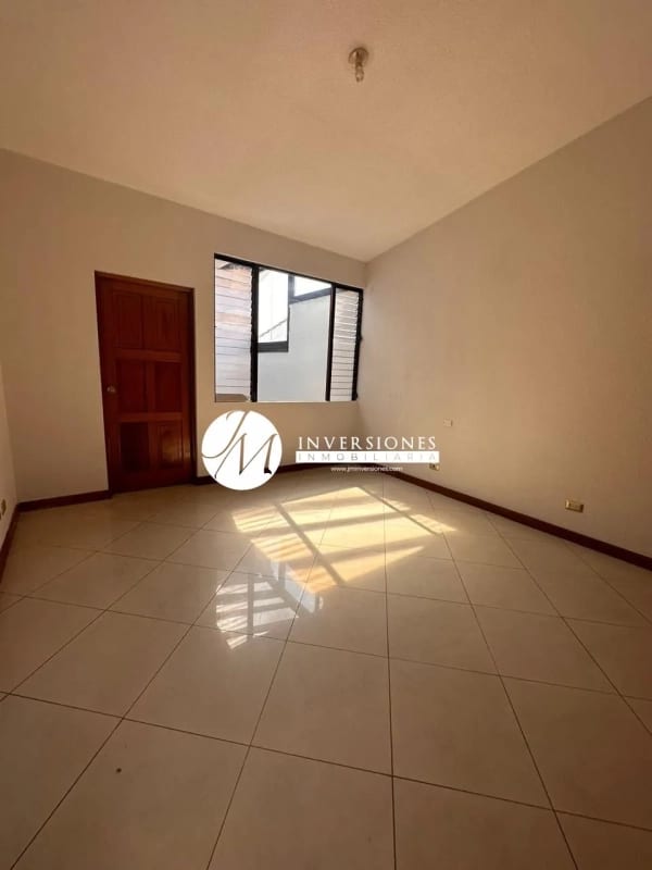 Casa en Venta en Zona 10 — Casa en Venta en Zona 10, Guatemala, Ciudad — foto 5 de 8