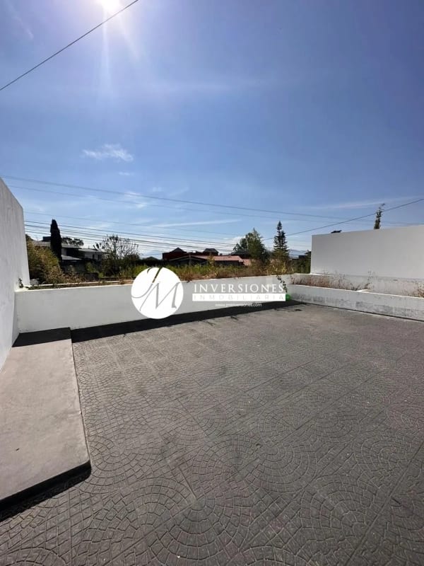 Casa en Venta en Zona 10 — Casa en Venta en Zona 10, Guatemala, Ciudad — foto 2 de 8