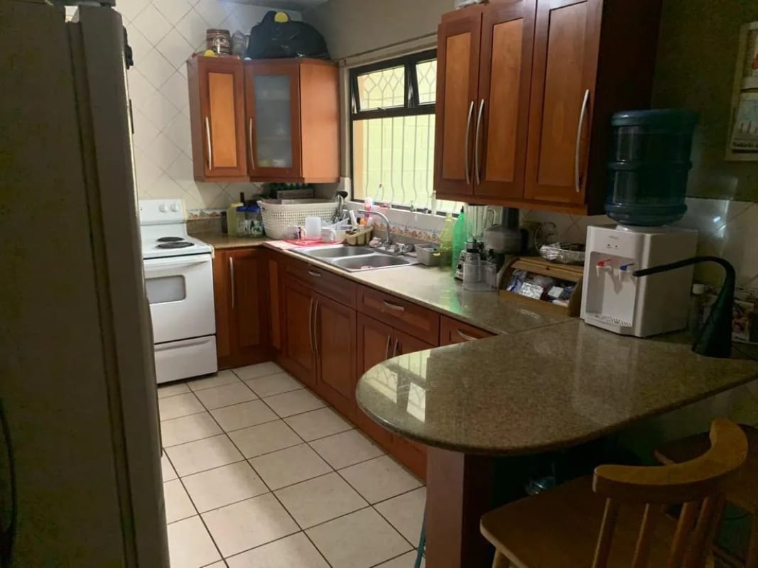 Casa en venta San Antonio Santa Catarina Pinula KM 16.5 — Casa en Venta en Santa Catarina Pinula, Guatemala, Ciudad — foto 6 de 8