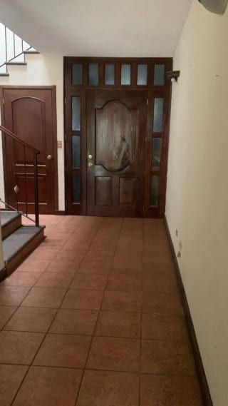 Casa en venta San Antonio Santa Catarina Pinula KM 16.5 — Casa en Venta en Santa Catarina Pinula, Guatemala, Ciudad — miniatura 2 de 8