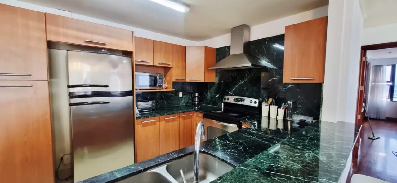 Apartamento en Venta Zona 14 Edificio Antiguo — Apartamento en Venta en San Patricio, Zona 14, Guatemala, Ciudad — foto 1 de 11