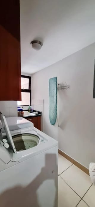 Apartamento en Venta Zona 14 Edificio Antiguo — Apartamento en Venta en San Patricio, Zona 14, Guatemala, Ciudad — miniatura 3 de 11