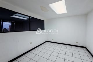 Oficina en Zona 9 — Oficina en Alquiler en Zona 9, Guatemala, Ciudad — miniatura 3 de 4