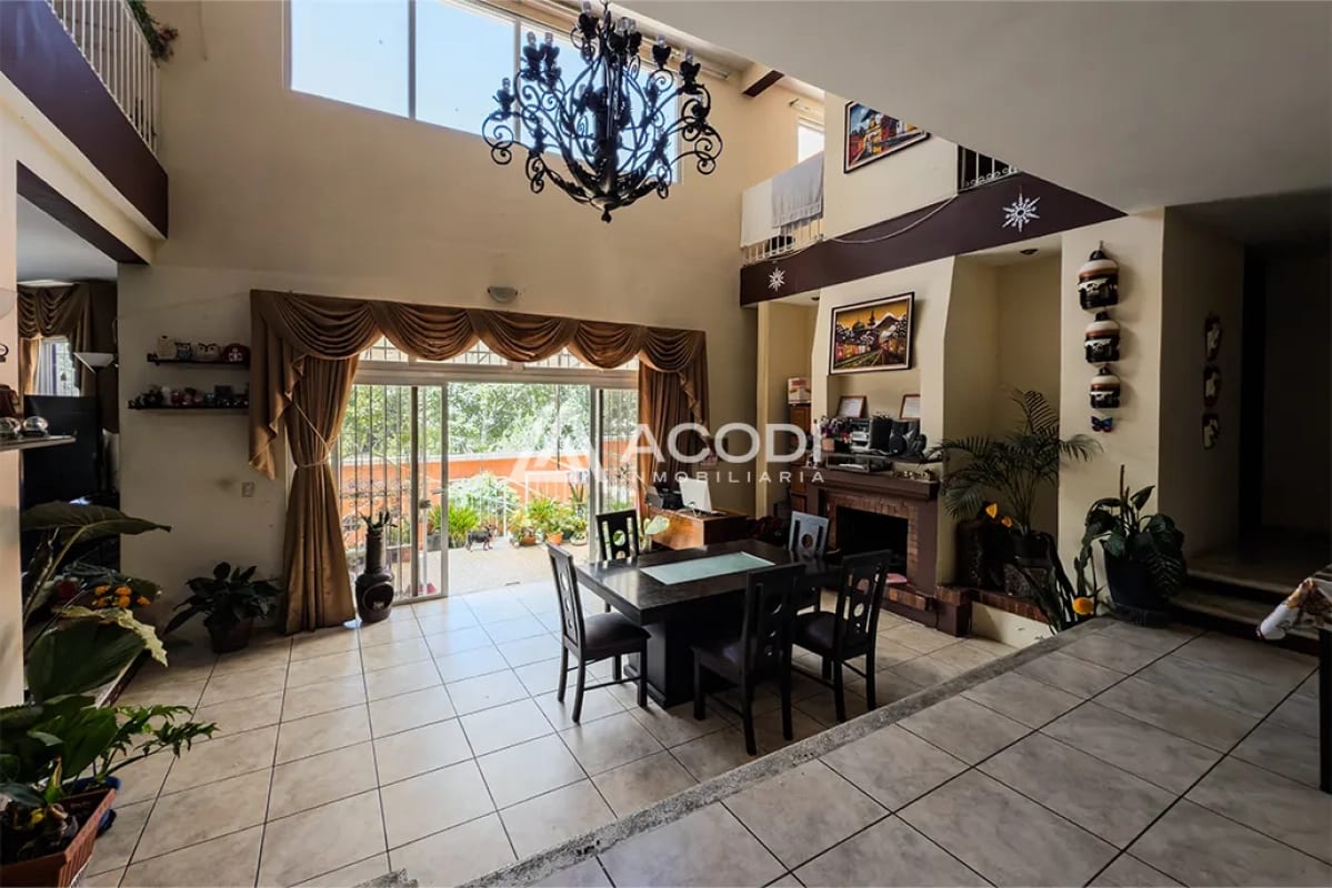 Casa en Santiago Sacatepéquez — Casa en Venta en Santiago Sacatepéquez, Sacatepéquez — foto 2 de 8
