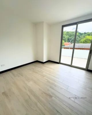 Apartamento en Renta Zona 13 Iridia con Amplia Terraza — Apartamento en Alquiler en Zona 13, Guatemala, Ciudad — miniatura 15 de 15