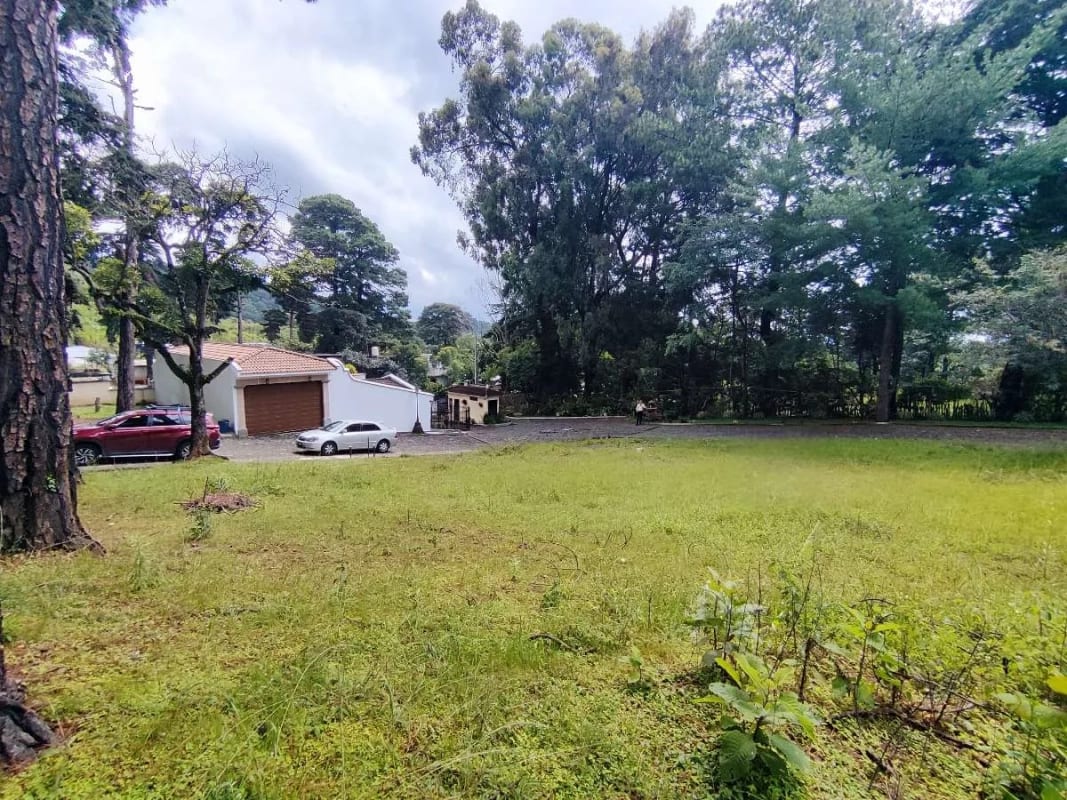 Venta de terreno en El Escorial, Santa Lucía Milpas Altas — Terreno en Venta en Santa Lucía Milpas Altas, Sacatepéquez — foto 1 de 10