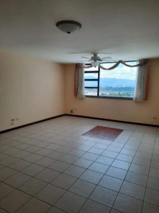 Venta de Apartamento Zona 14 Santorini Americas con Bonita Vista — Apartamento en Venta en Santorini Américas, Zona 14, Guatemala, Ciudad — miniatura 8 de 8
