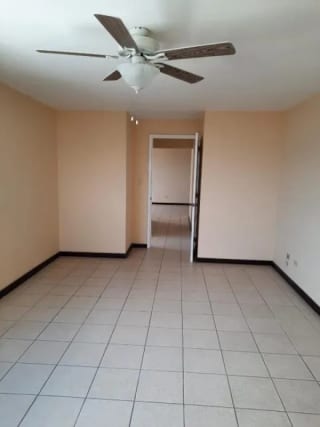 Venta de Apartamento Zona 14 Santorini Americas con Bonita Vista — Apartamento en Venta en Santorini Américas, Zona 14, Guatemala, Ciudad — miniatura 3 de 8