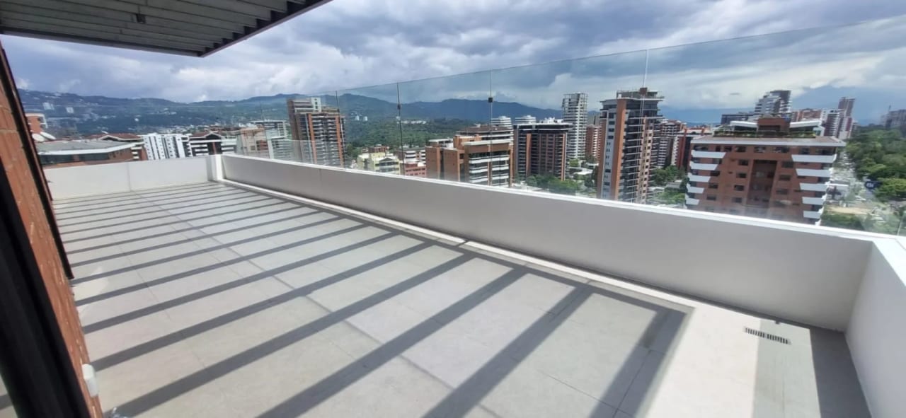 Apartamento en Alquiler Zona 14 Con espectaculares Vistas — Apartamento en Alquiler en Vistana, Zona 14, Guatemala, Ciudad — foto 2 de 16