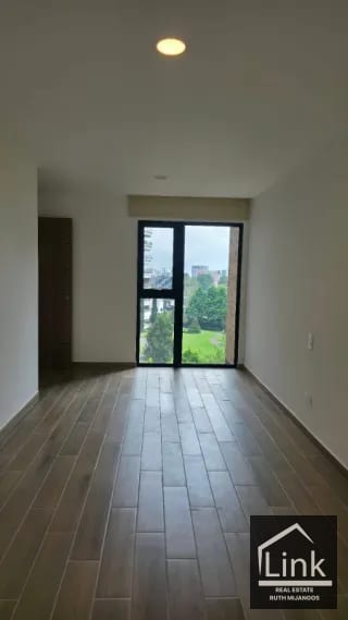 Alquiler de Apartamento Zona 14 Parque 14 — Apartamento en Alquiler en Parque 14, Zona 14, Guatemala, Ciudad — miniatura 8 de 10