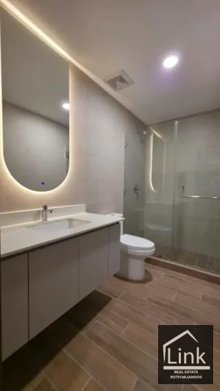 Alquiler de Apartamento Zona 14 Parque 14 — Apartamento en Alquiler en Parque 14, Zona 14, Guatemala, Ciudad — miniatura 6 de 10