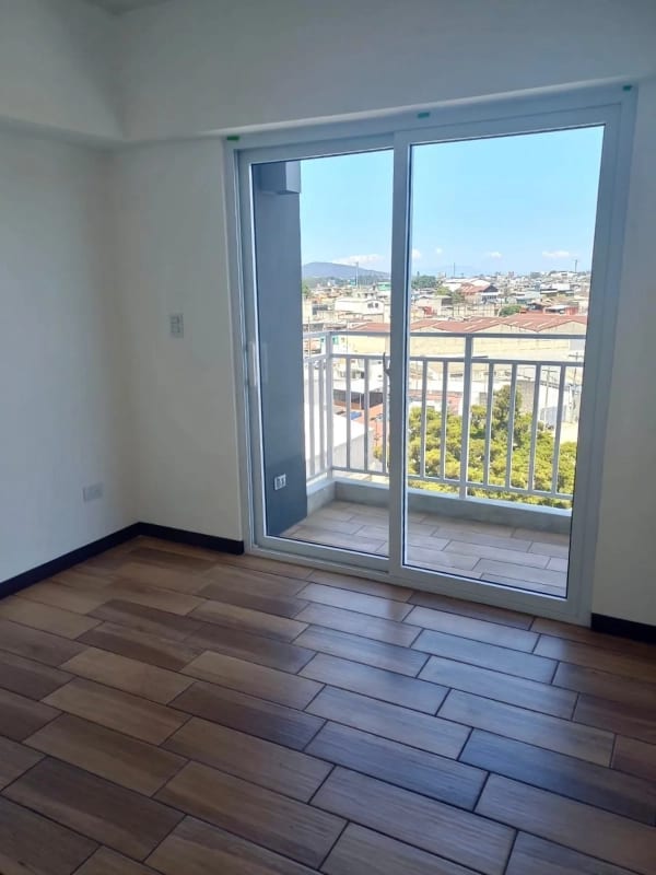 Venta Apartamento, Zona 13, Edificio Torre Pamplona, 14 Calle — Apartamento en Venta en Zona 13, Guatemala, Ciudad — foto 8 de 9