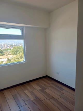 Venta Apartamento, Zona 13, Edificio Torre Pamplona, 14 Calle — Apartamento en Venta en Zona 13, Guatemala, Ciudad — miniatura 4 de 9