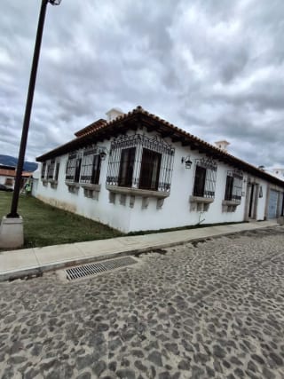 Casa en Venta - Los Franciscanos CIELO, (hacia Alotenango) Antigua Guatemala — Casa en Venta en Los Franciscanos, Alotenango, Sacatepéquez — miniatura 1 de 17