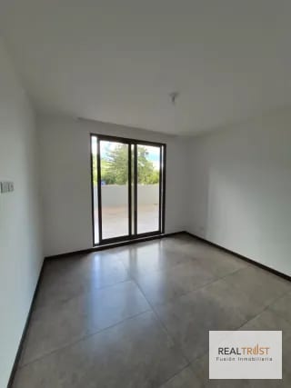 En Venta Precioso Apartamento con Terraza, San Lázaro Zona 15 — Apartamento en Venta en San Lázaro, Zona 15, Guatemala, Ciudad — miniatura 5 de 12