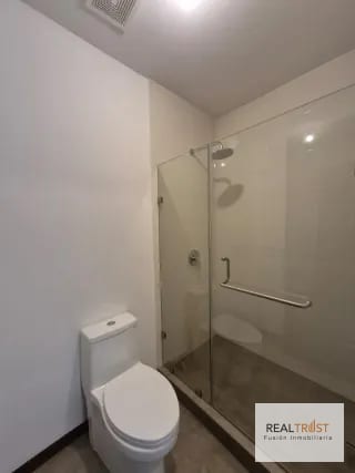 En Venta Precioso Apartamento con Terraza, San Lázaro Zona 15 — Apartamento en Venta en San Lázaro, Zona 15, Guatemala, Ciudad — miniatura 4 de 12