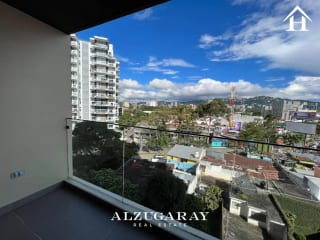 Apto Nivel Alto C/ Vista 2 Hab. / Edificio IQ10 Z.10 — Apartamento en Venta en Zona 10, Guatemala, Ciudad — miniatura 4 de 10