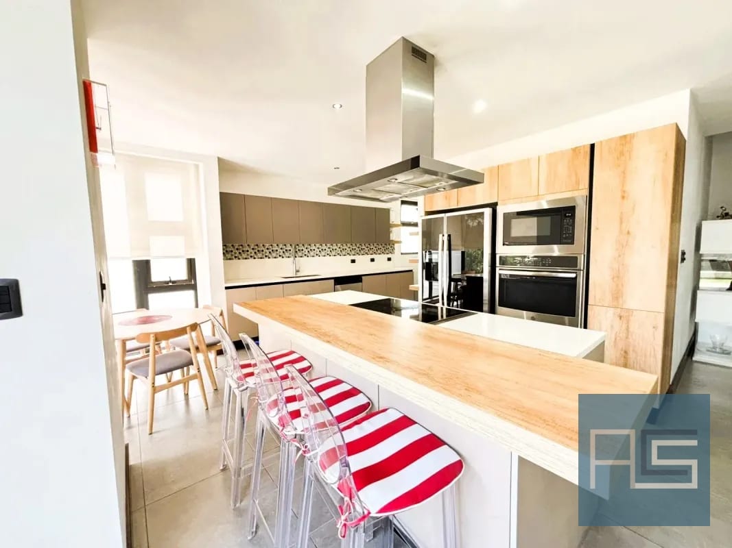 *apartamento Moderno y Amplio de 2 Niveles en Venta en Zen Cayalá* — Apartamento en Venta en Zen Cayalá, Zona 16, Guatemala, Ciudad — foto 14 de 17