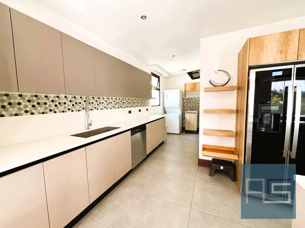 *apartamento Moderno y Amplio de 2 Niveles en Venta en Zen Cayalá* — Apartamento en Venta en Zen Cayalá, Zona 16, Guatemala, Ciudad — foto 13 de 17