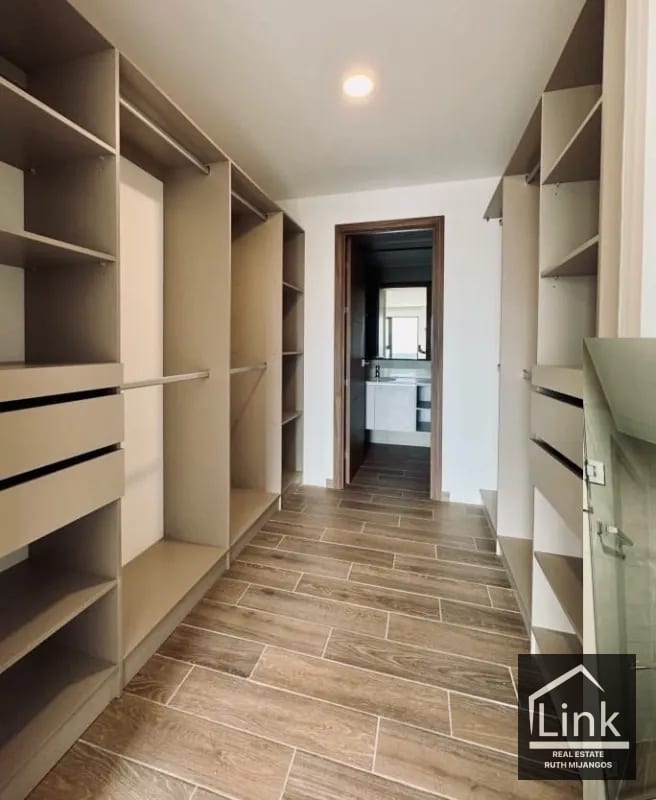 RENTA O VENTA de Apartamenro zona 14 — Apartamento en Alquiler en Parque 14, Zona 14, Guatemala, Ciudad — foto 7 de 11