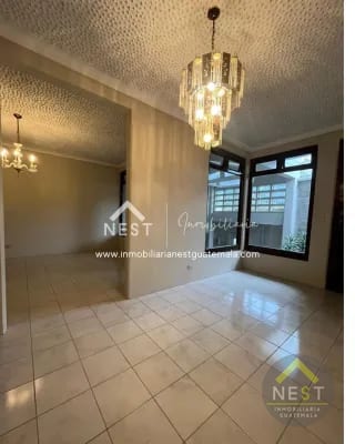 Casa de 4 habitaciones en Venta, Ciudad San Cristóbal | Res. Loma Real — Casa en Venta en Loma Real, Zona 8 Mixco, Guatemala, Ciudad — miniatura 1 de 17