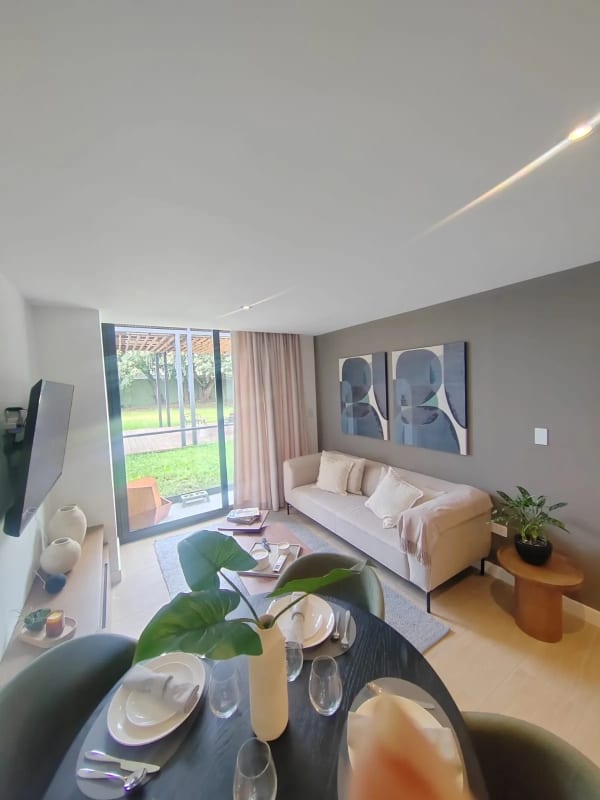 Edificio de Apartamentos Viana, Zona 10 — Apartamento en Venta en Zona 10, Guatemala, Ciudad — foto 4 de 11