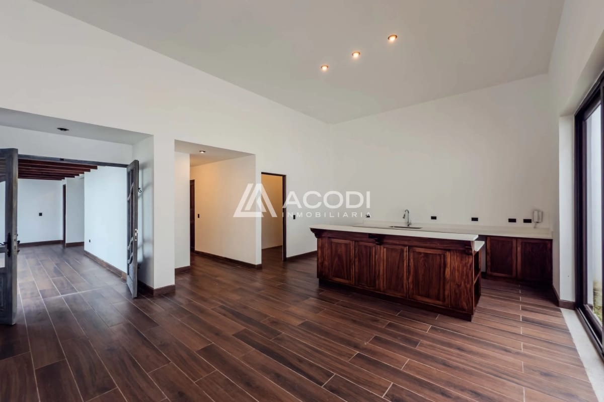 Casa en Antigua Guatemala — Casa en Venta en Antigua, Sacatepéquez — foto 2 de 6
