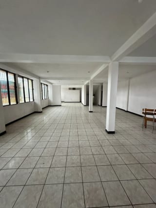 Edificio en venta de 3 niveles, zona 5, Ciudad Capital — Edificio en Venta en Zona 5, Guatemala, Ciudad — miniatura 7 de 9