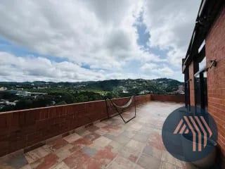 Alquiler de Penthouse con Amplia Terraza - Catalonia, Zona 15 — Apartamento en Alquiler en Catalonia, Zona 15, Guatemala, Ciudad — miniatura 13 de 17