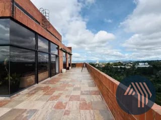 Alquiler de Penthouse con Amplia Terraza - Catalonia, Zona 15 — Apartamento en Alquiler en Catalonia, Zona 15, Guatemala, Ciudad — miniatura 11 de 17