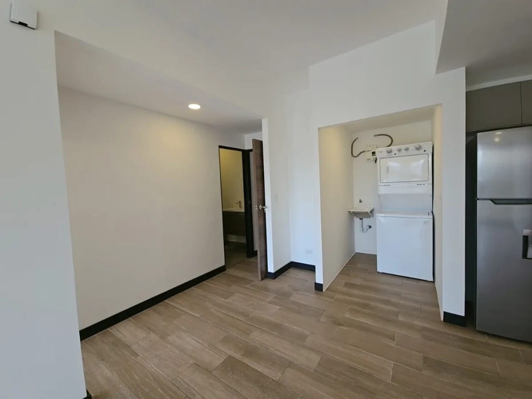 Se renta apartamento de 2 hab Senseti 10, Zona 10, Q6500 — Apartamento en Alquiler en Zona 10, Guatemala, Ciudad — foto 11 de 12