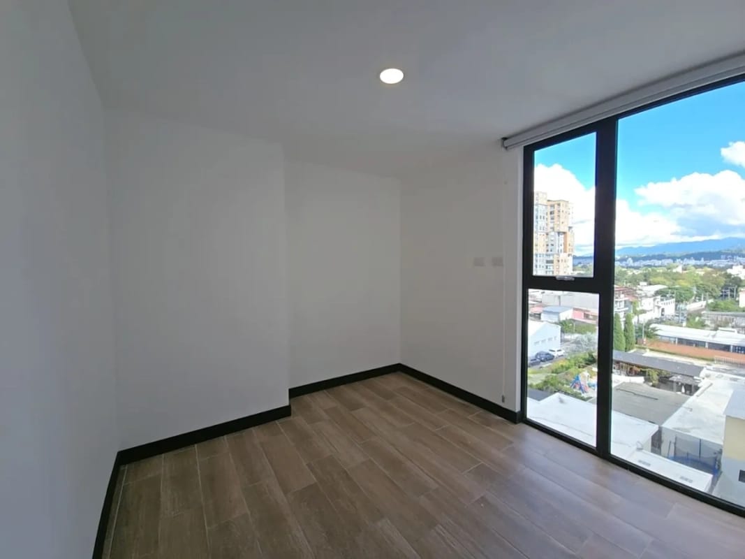 Se renta apartamento de 2 hab Senseti 10, Zona 10, Q6500 — Apartamento en Alquiler en Zona 10, Guatemala, Ciudad — foto 7 de 12