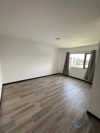 Apartamento en Renta, Zona 14 — Apartamento en Alquiler en Zona 14, Guatemala, Ciudad — miniatura 7 de 17