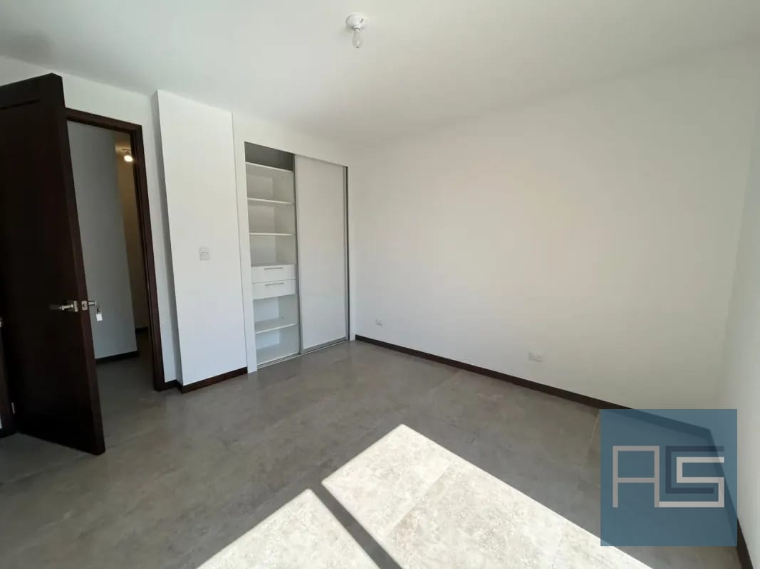 Amplio y moderno apartamento en Venta para estrenar en zona 15 de 3 hab, sector de San Lázaro — Apartamento en Venta en Zona 15, Guatemala, Ciudad — foto 4 de 17